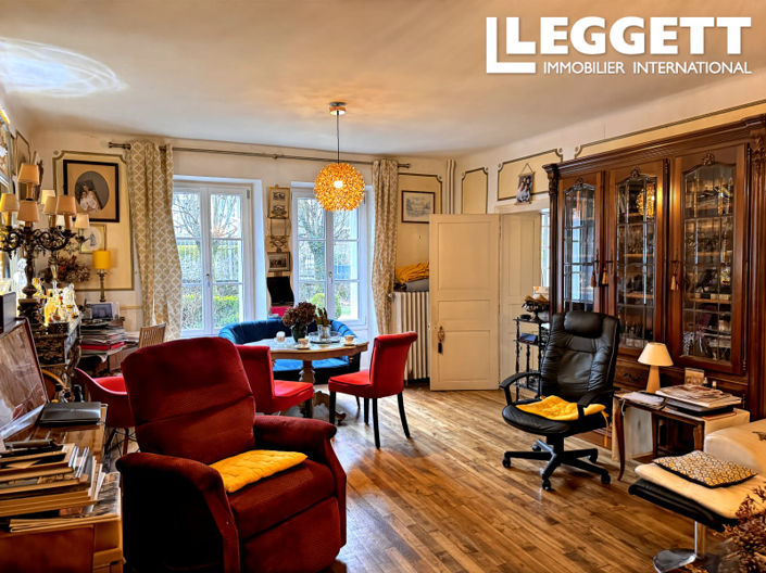 Image No.5-6 Bed House for sale