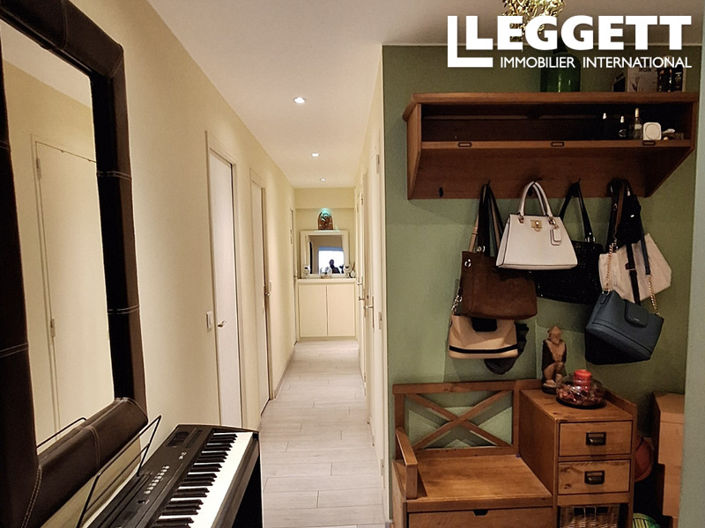 Image No.7-3 Bed Apartment for sale