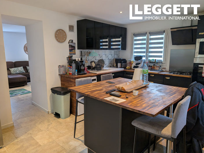 Image No.3-2 Bed House for sale