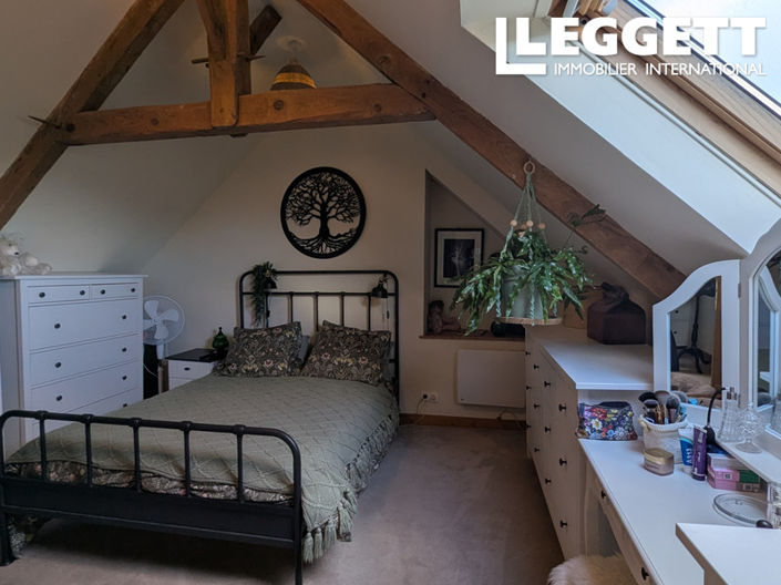 Image No.8-3 Bed House for sale