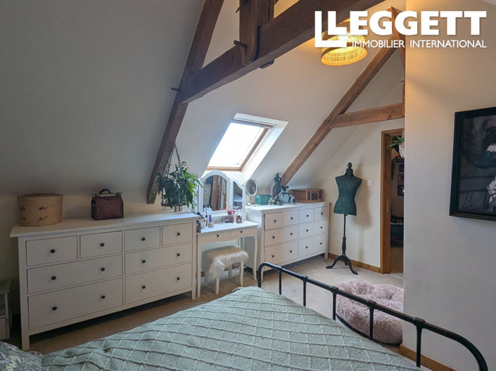 Image No.9-3 Bed House for sale