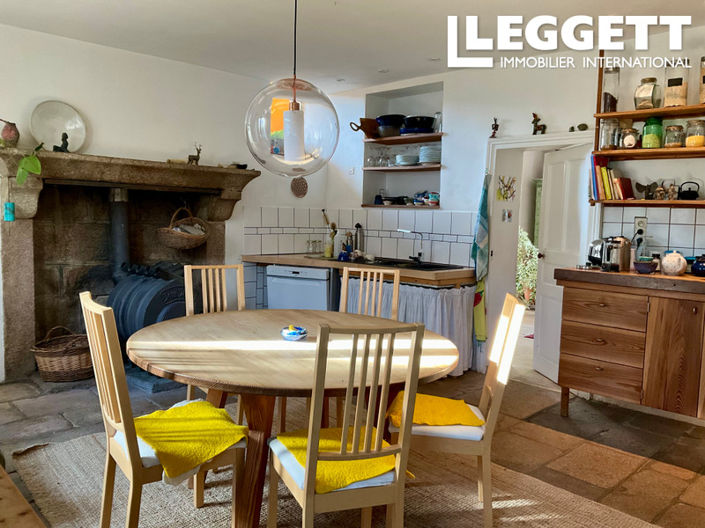 Image No.4-5 Bed House for sale