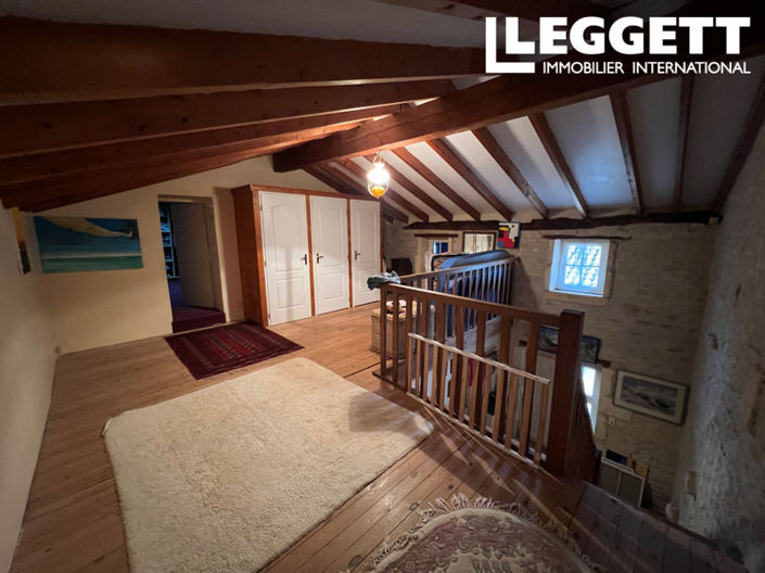 Image No.10-4 Bed House for sale