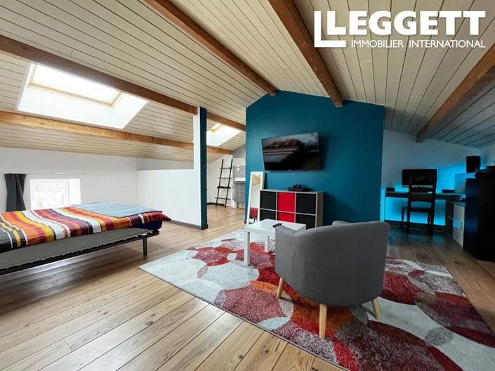 Image No.6-3 Bed House for sale