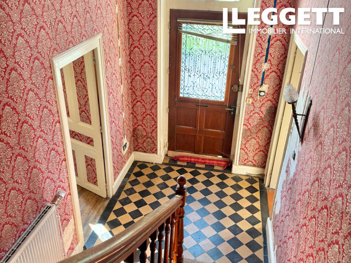 Image No.8-3 Bed House for sale