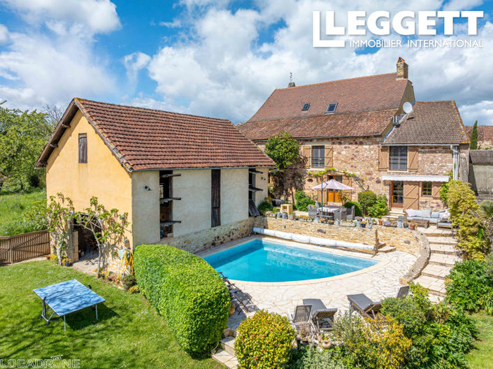 Image No.2-4 Bed House for sale