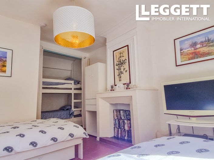 Image No.7-2 Bed House for sale