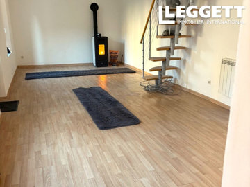 ahr0chm6ly9jzg4uagvzdglhlmltbw8vaw1hz2uvvevom