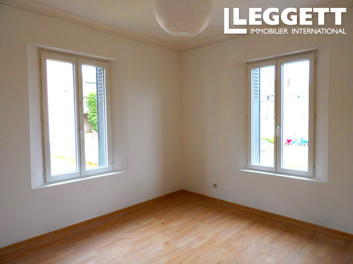 Image No.5-3 Bed House for sale