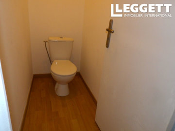 ahr0chm6ly9jzg4uagvzdglhlmltbw8vaw1hz2uvvevom