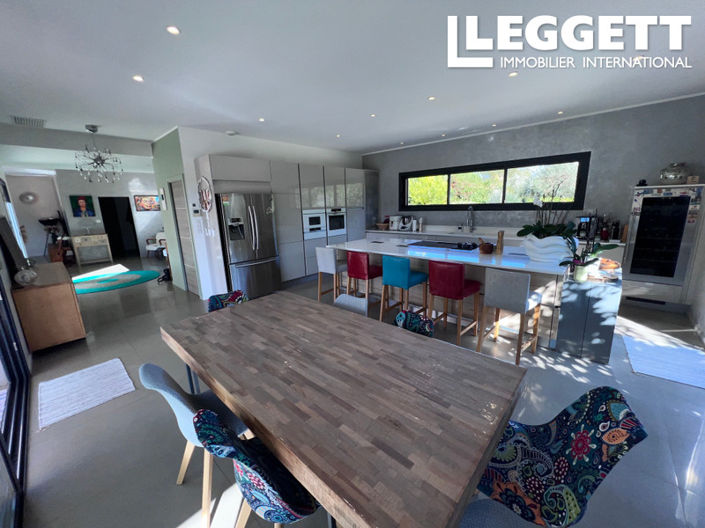 Image No.7-Maison de 4 chambres à vendre à Solliès-Toucas