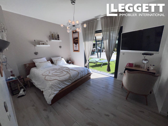 Image No.8-Maison de 4 chambres à vendre à Solliès-Toucas