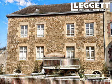 1 - Pré-en-Pail, Maison