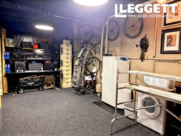 ahr0chm6ly9jzg4uagvzdglhlmltbw8vaw1hz2uvvevom