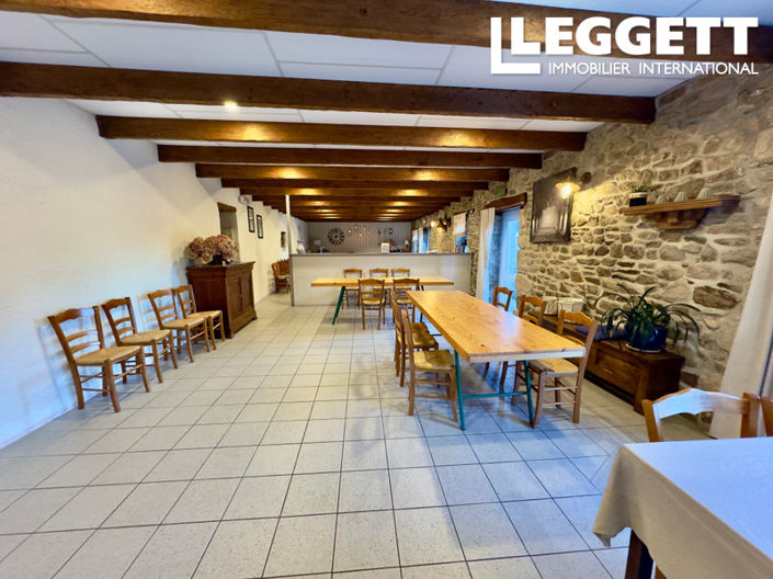 Image No.6-3 Bed Commercial for sale