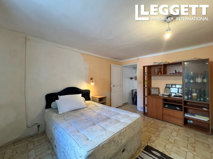 Image No.5-3 Bed House for sale