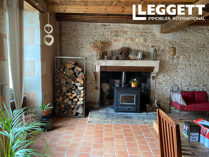 Image No.6-3 Bed House for sale