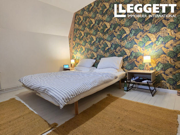 Image No.4-6 Bed House for sale