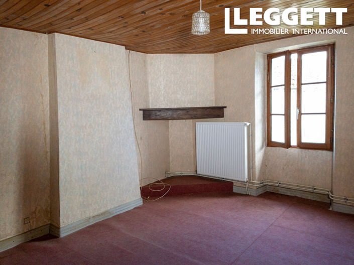 Image No.5-2 Bed House for sale