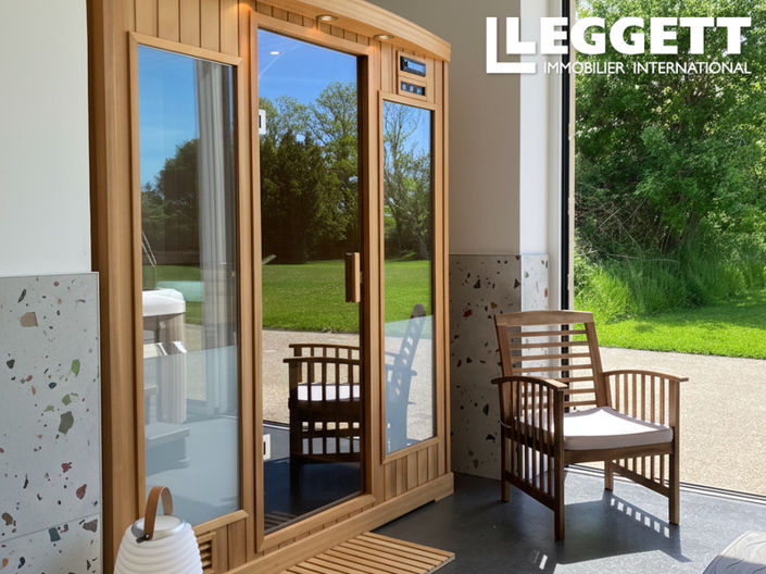 Image No.6-14 Bed House for sale