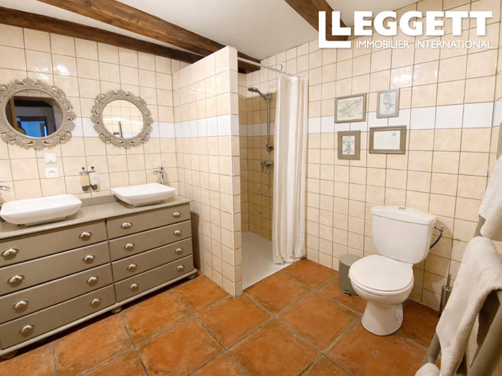 Image No.7-4 Bed House for sale