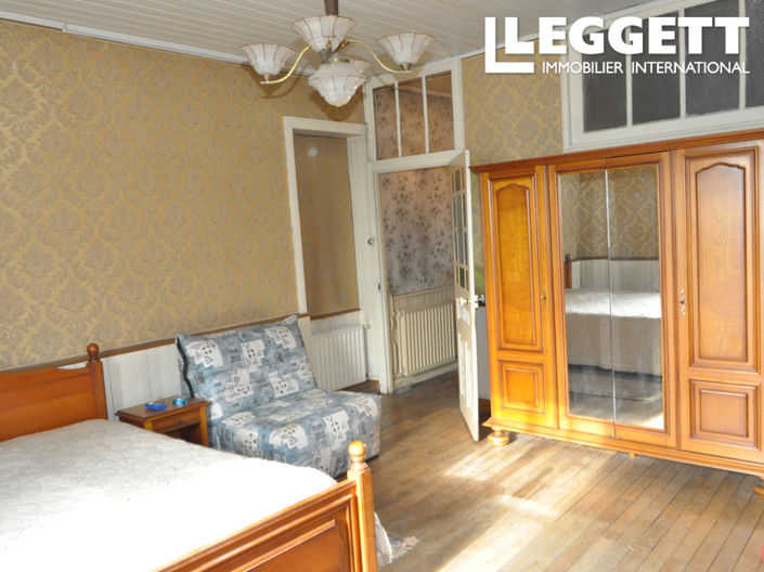 Image No.9-5 Bed Commercial for sale