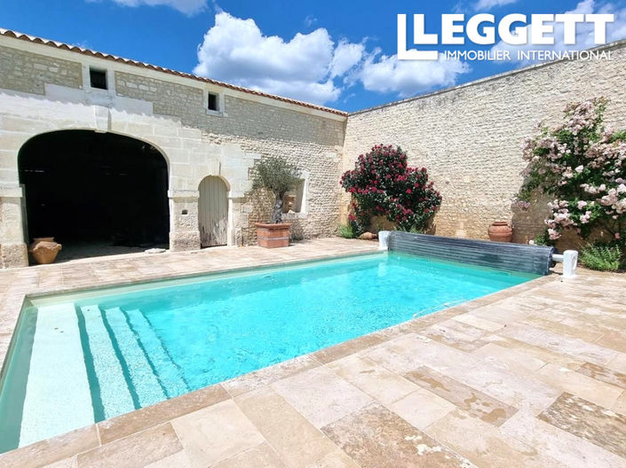 Image No.4-6 Bed House for sale