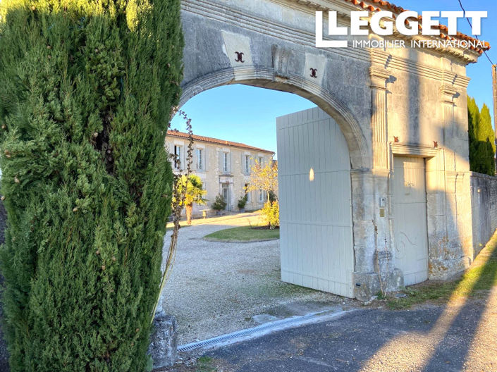 Image No.7-Maison de 6 chambres à vendre à Charente