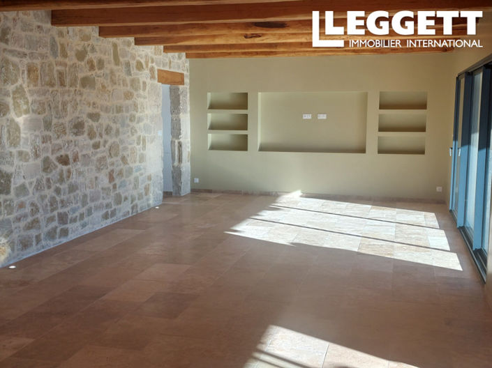 Image No.9-4 Bed House for sale