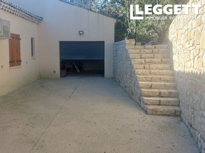 Image No.6-4 Bed House for sale