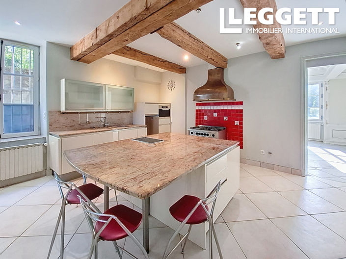 Image No.4-9 Bed House for sale