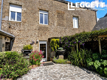 1 - Saint-Denis-de-Gastines, House