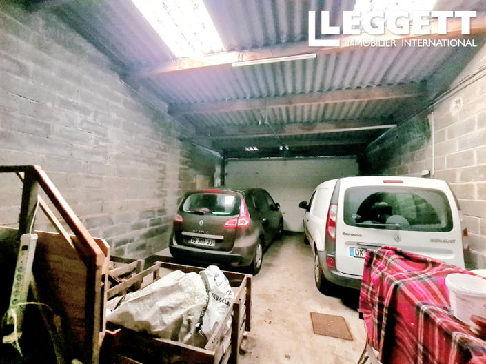 Image No.10-4 Bed House for sale