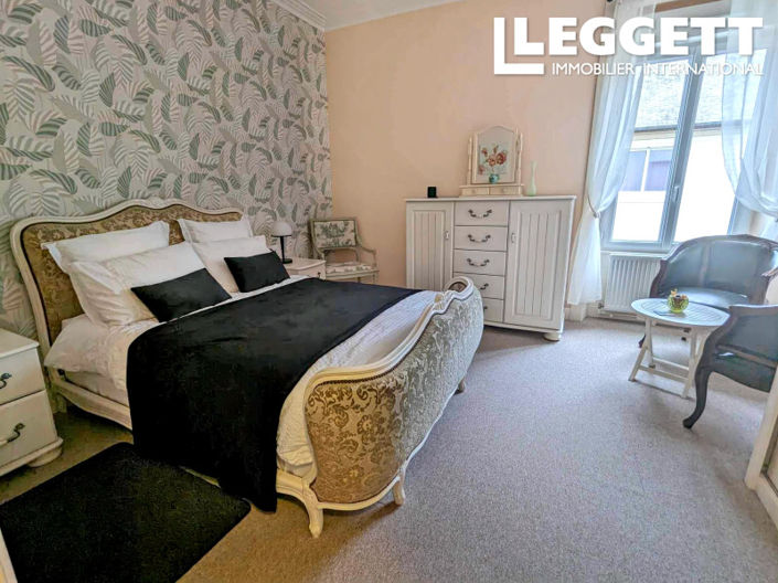 Image No.6-4 Bed House for sale