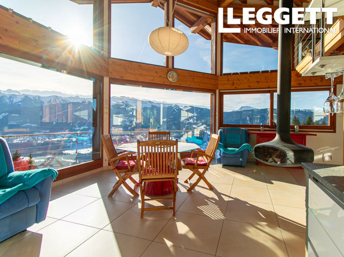 Image No.7-6 Bed House for sale