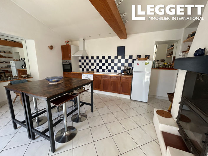 Image No.4-2 Bed House for sale