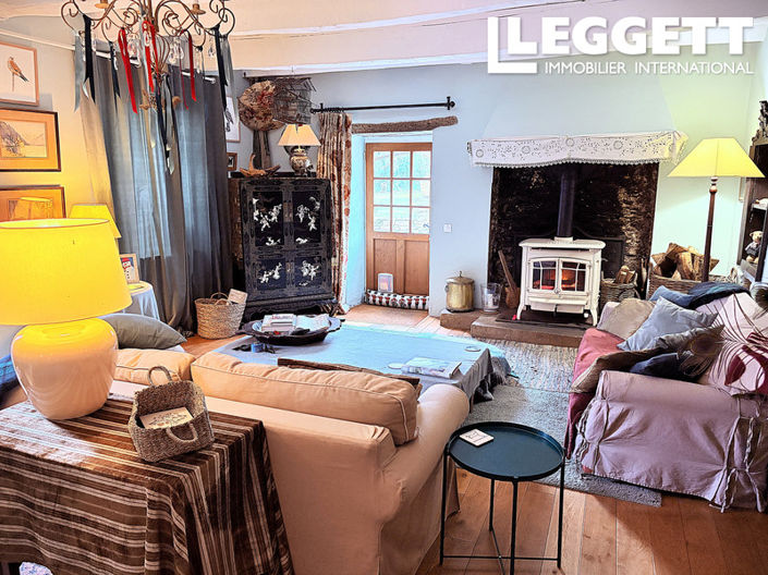 Image No.2-Maison de 6 chambres à vendre à Lacapelle-Pinet