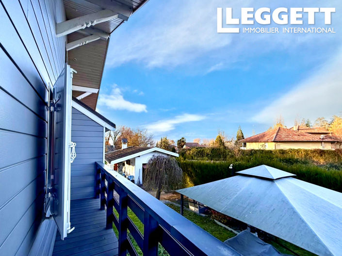 Image No.6-4 Bed House for sale