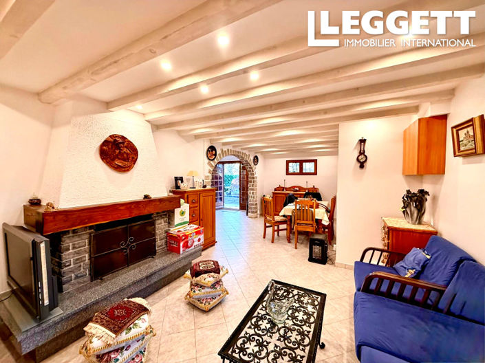 Image No.8-4 Bed House for sale