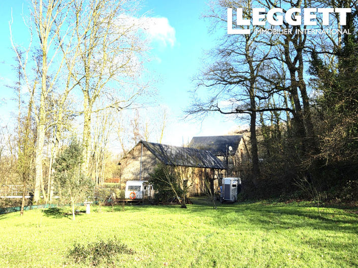 Image No.6-6 Bed House for sale