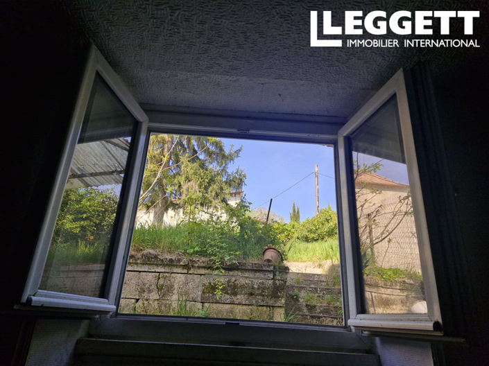 Image No.7-5 Bed House for sale