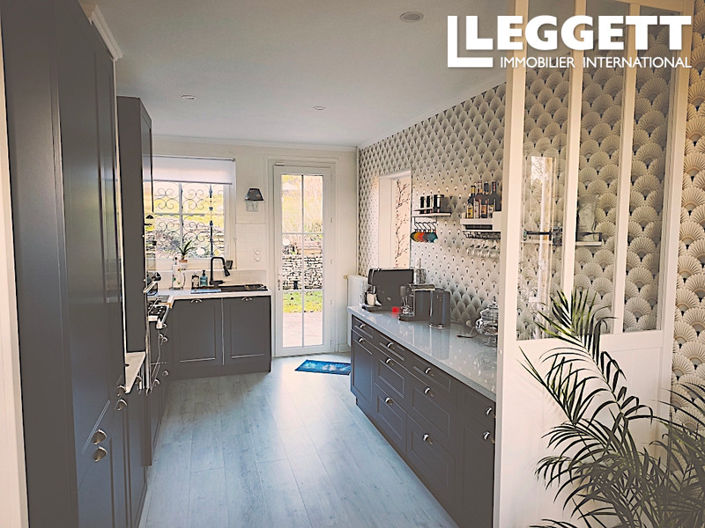 Image No.5-5 Bed House for sale