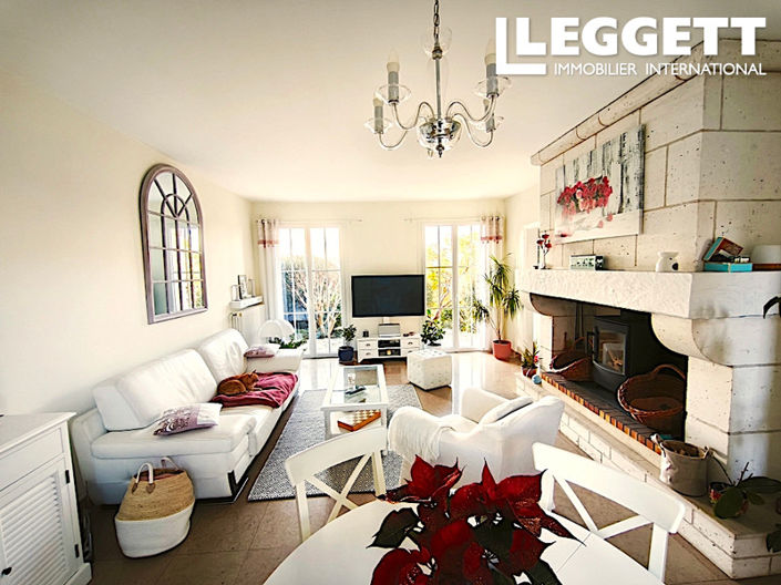 Image No.6-5 Bed House for sale