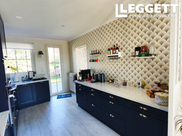 ahr0chm6ly9jzg4uagvzdglhlmltbw8vaw1hz2uvvevom