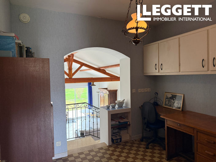 Image No.7-3 Bed House for sale