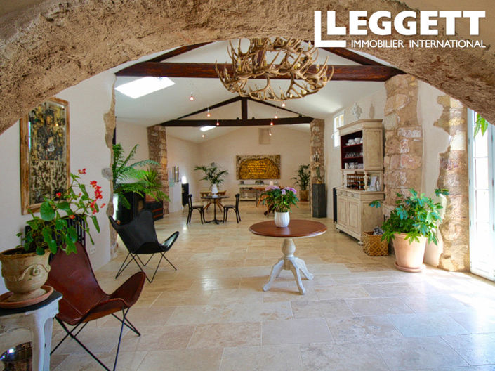 Image No.6-10 Bed Commercial for sale