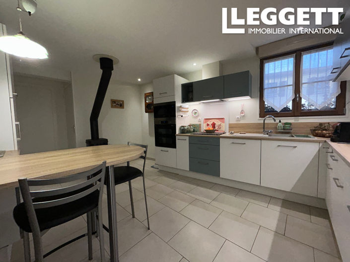 Image No.7-3 Bed House for sale