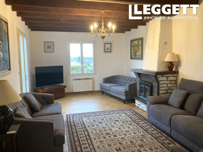 Image No.2-5 Bed House for sale