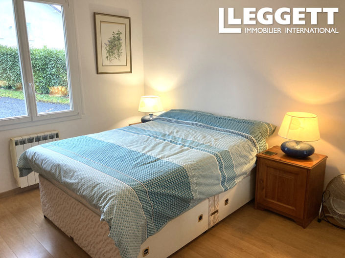 Image No.4-5 Bed House for sale