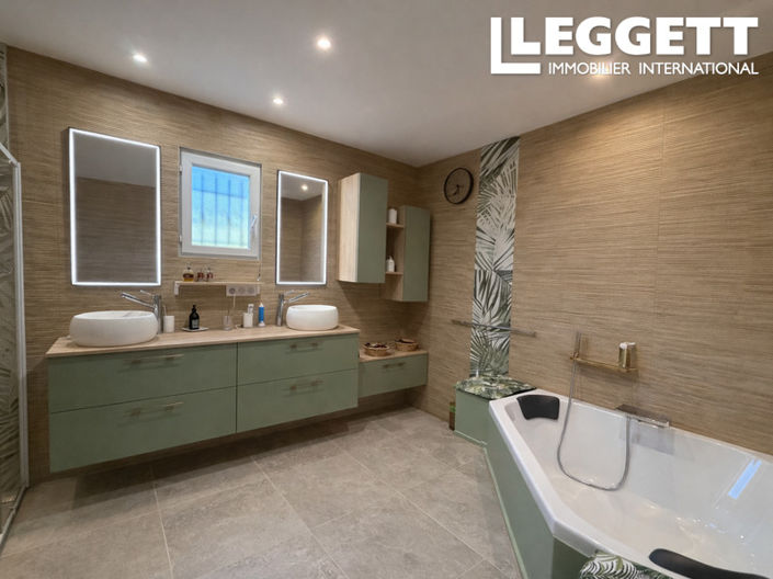 Image No.9-Maison de 7 chambres à vendre à Saint-Genis-Laval